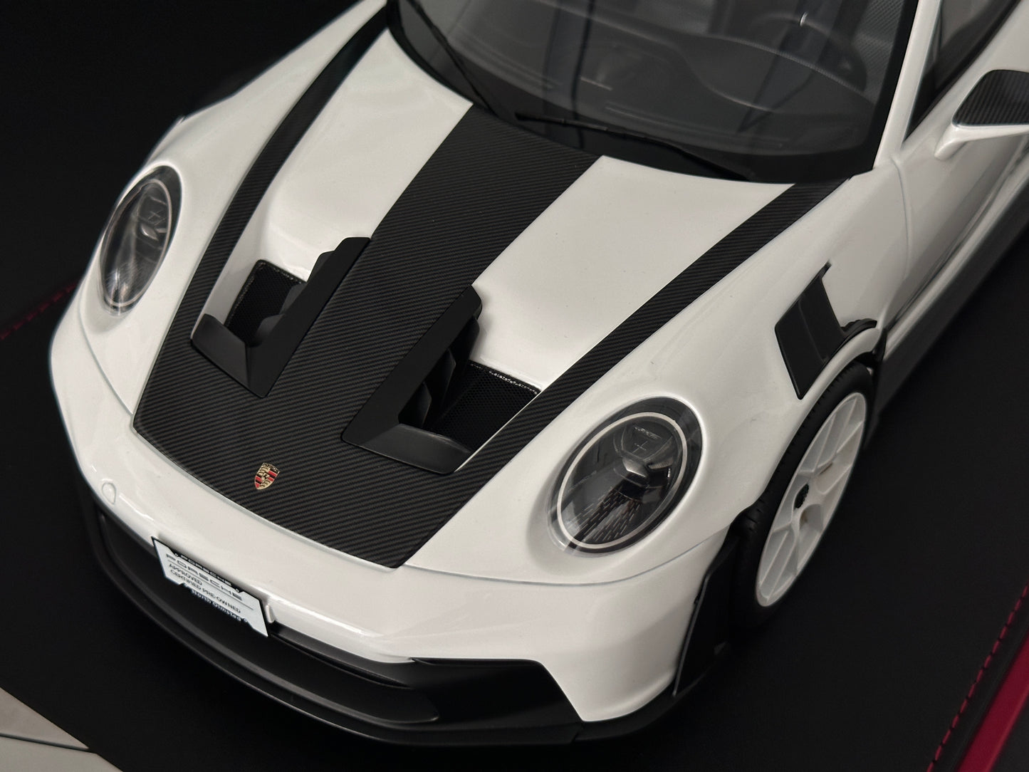IVY 1/12 Porsche 992 GT3 RS White with White Wheels IVY242
