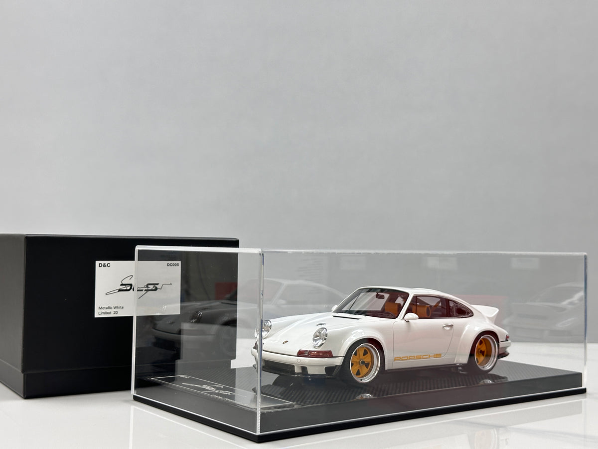 Dino Model 1/18 Porsche Singer DLS Metallic White DC005