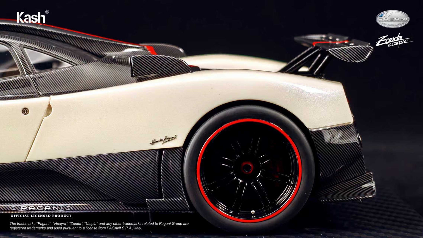 Kash Model 1/18 Pagani Zonda Cinque Coupe, Warm Pearl White Car Model