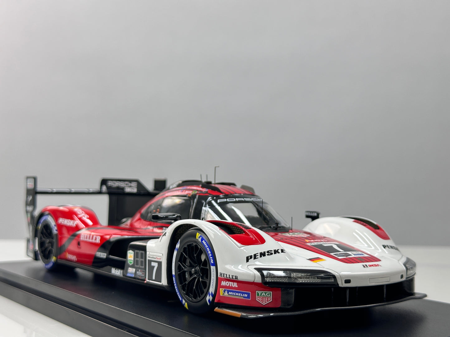 Topspeed 1/18 Porsche 963 #7 Porsche Penske Motorsport 2024 Red & White Livery TS0700