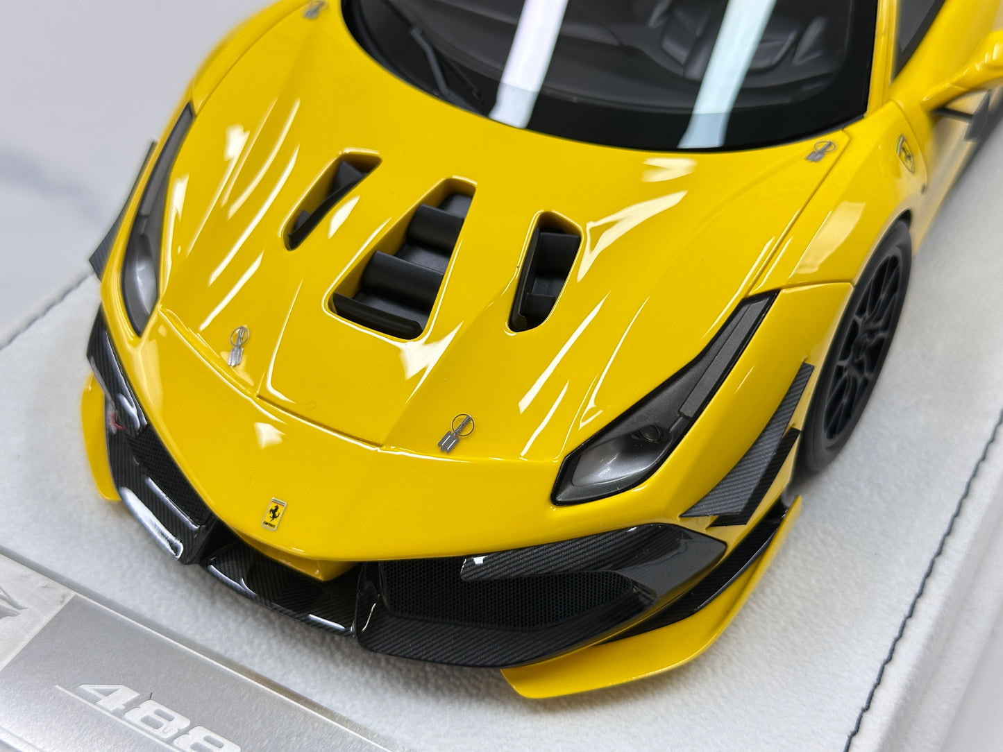 GH MODEL 1/18 Ferrari 488 Challenge Evo Standard Yellow GH020