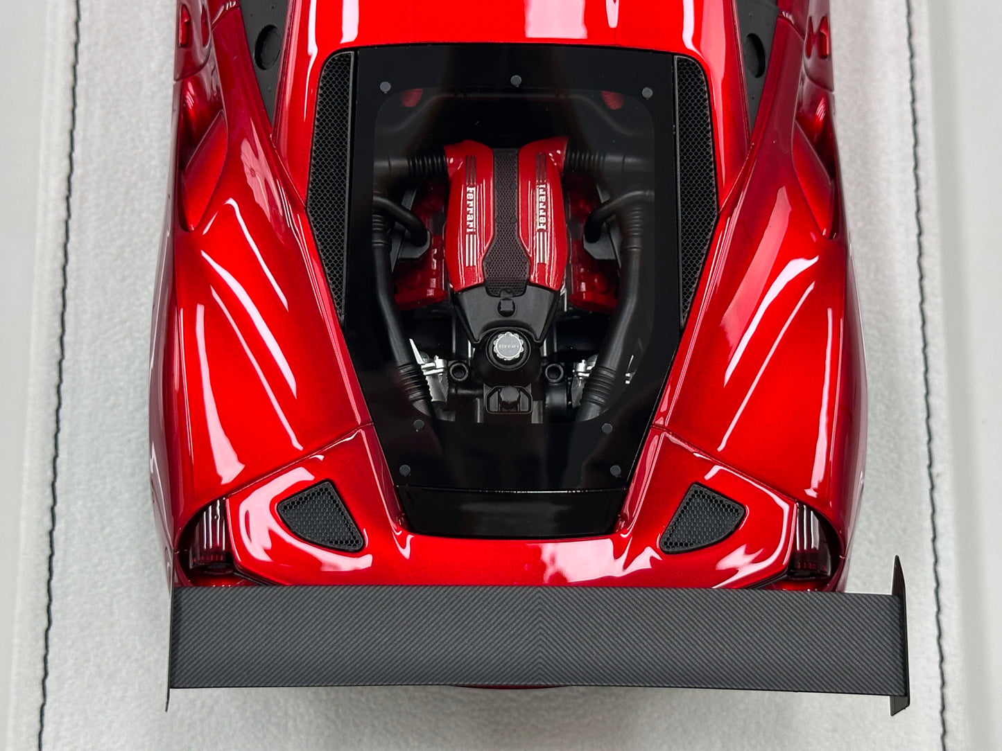 GH MODEL 1/18 Ferrari 488 Challenge Evo Metallic Red GH018