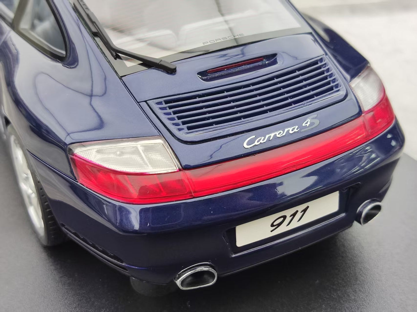 GT Spirit 1/18 Porsche 911 [996.2] CARRERA 4S Dark Blue GT938