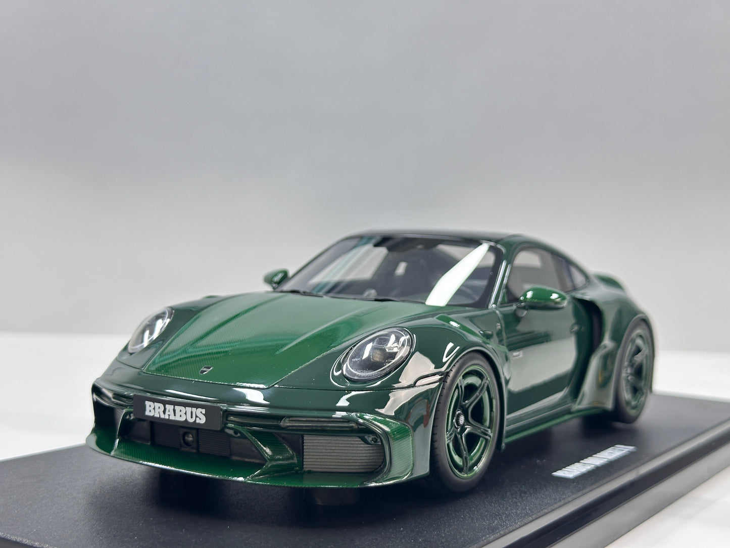 GT Spirit 1/18 Brabus 900 Rocket Green GT959