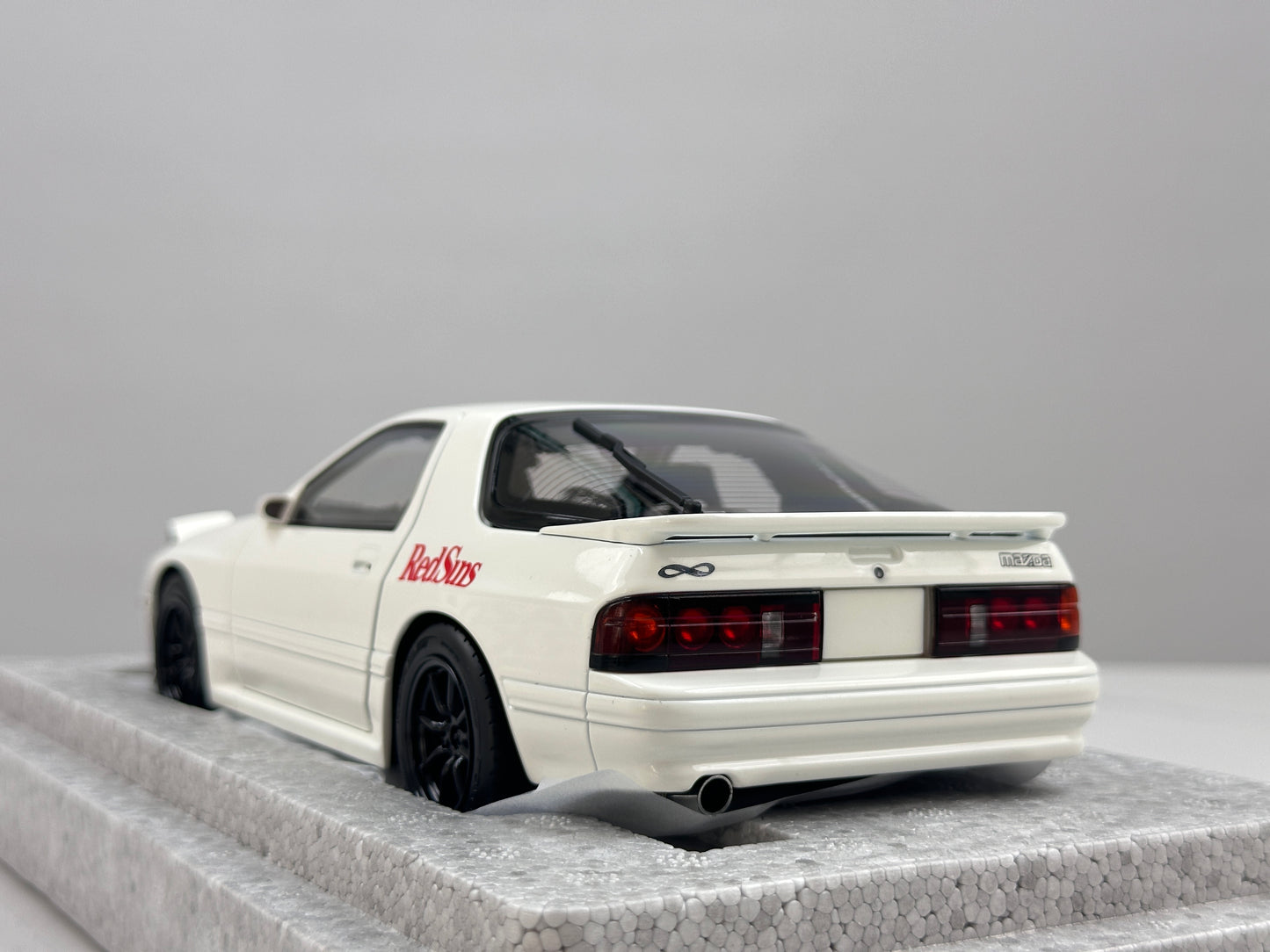 WHELART 1/18 Mazda FC3S (White) WH013