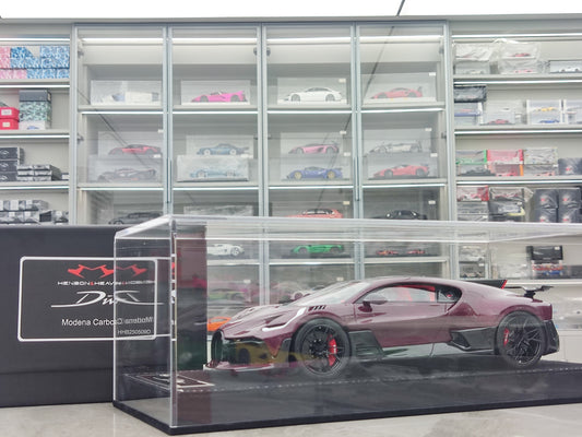 HH Model 1/18 Bugatti Divo, Red All Carbon Fiber HH515