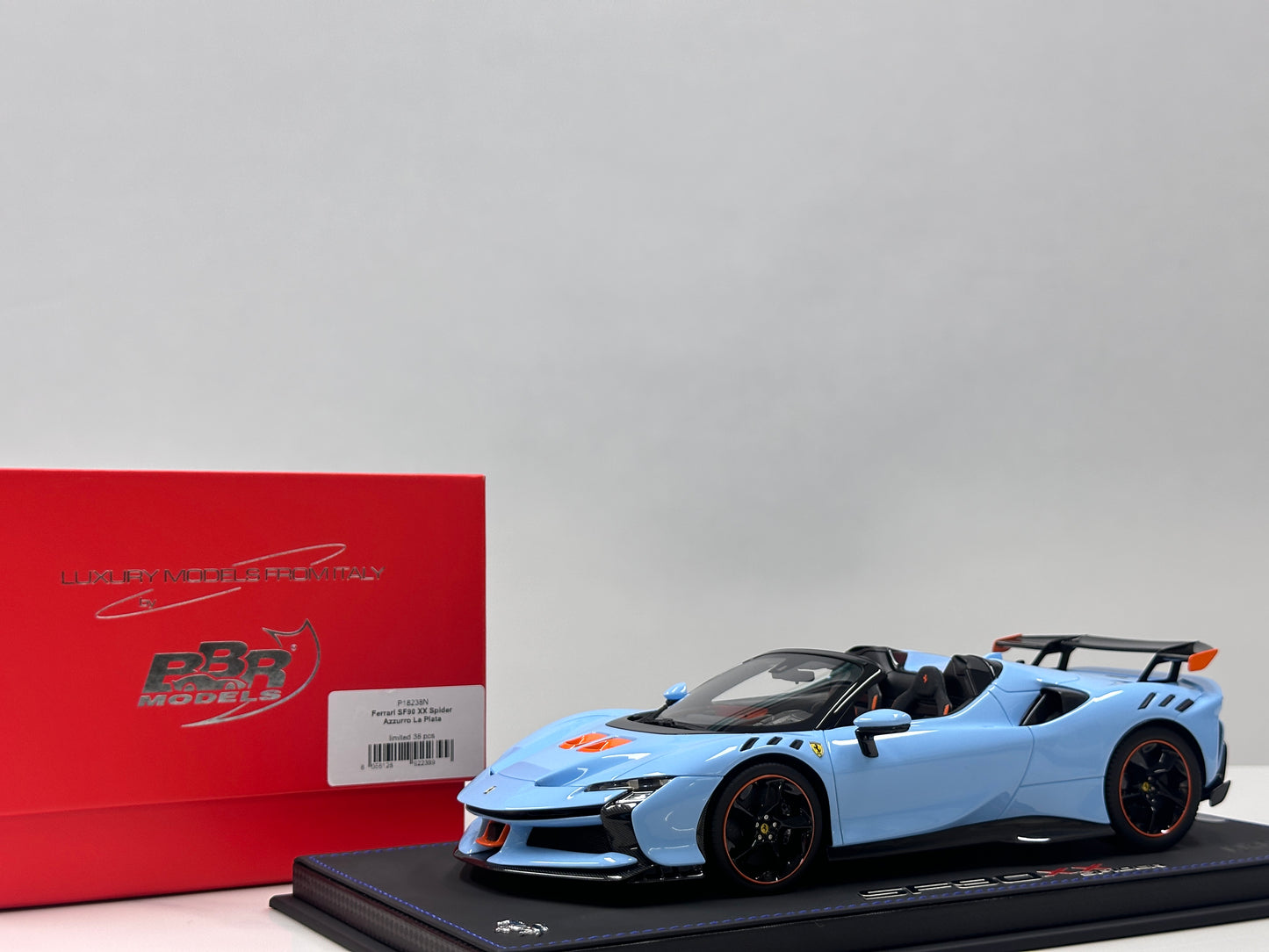BBR 1/18 Ferrari SF90 XX Spider Plata Blue P18238N