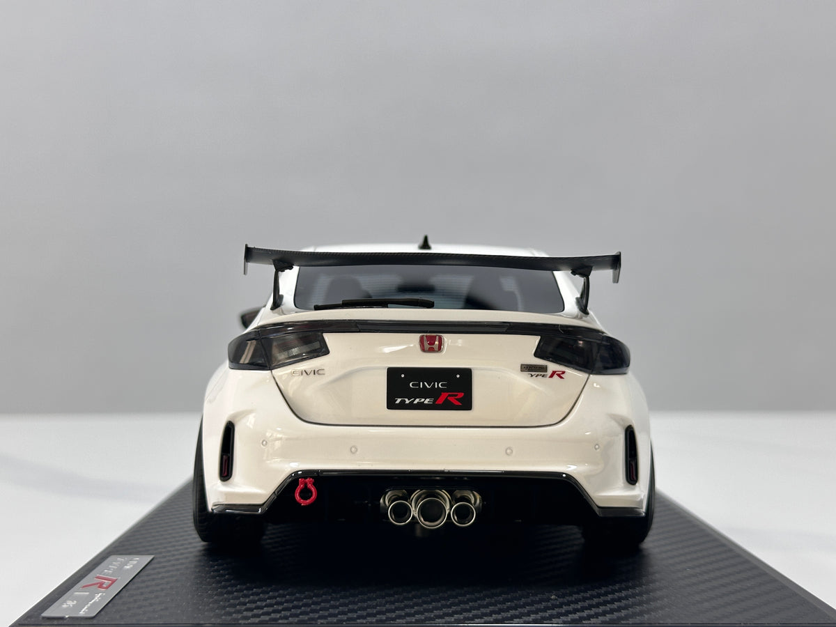 Ignition Model 1/18 Honda Civic Type-R J's Racing (FL5) White IG3935