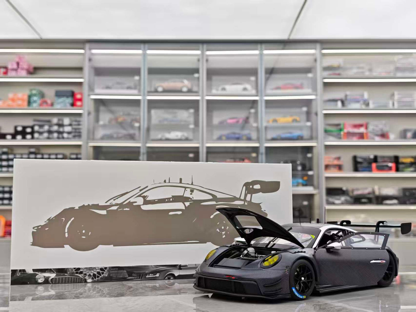 MINICHAMPS 1/18 Porsche PORSCHE 911 992 GT3 R 110246000