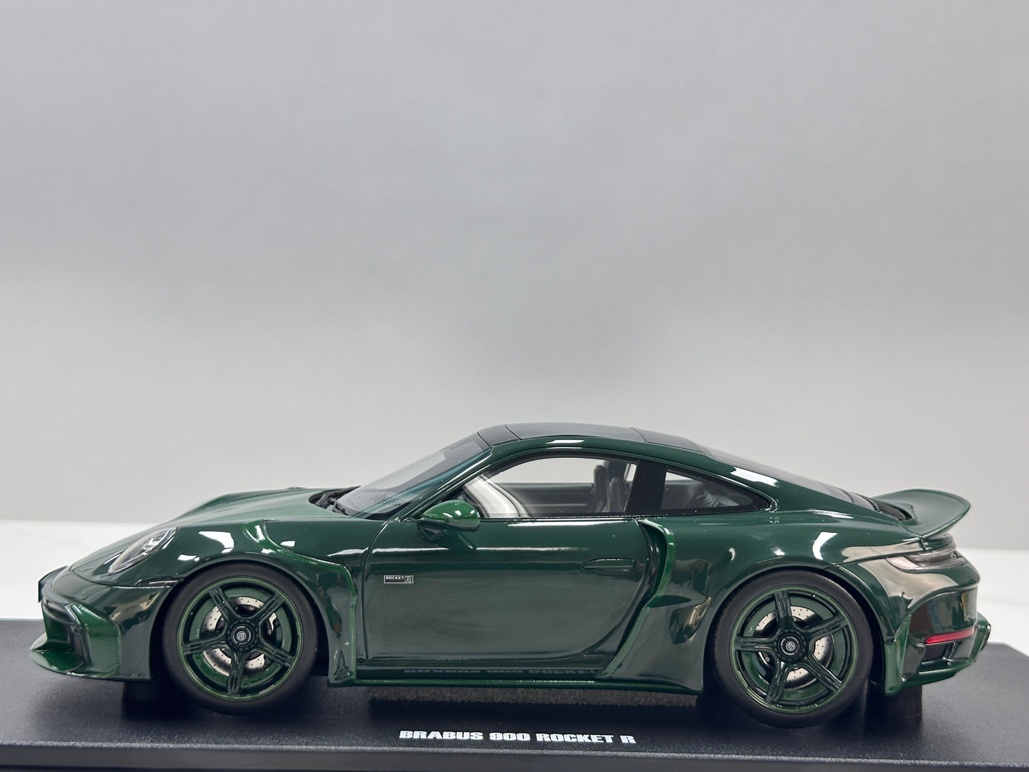 GT Spirit 1/18 Brabus 900 Rocket Green GT959