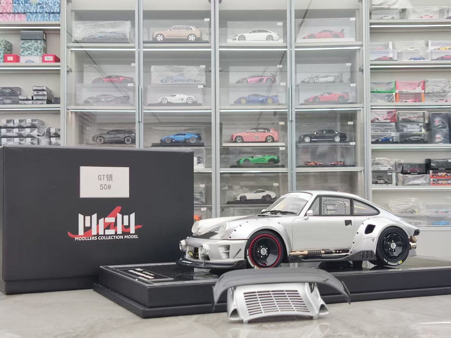 MCM 1/18 Porsche RWB 964 heavily modified GT Silver limited edition car model MCM020