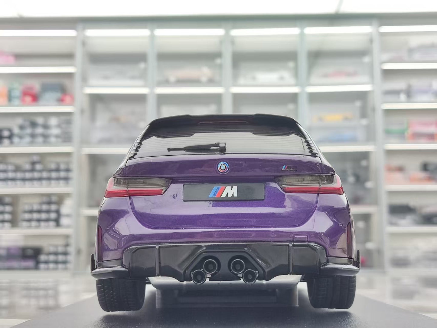 Solido 1/18 BMW M3 (G81) Touring 2024 Purple S1813701