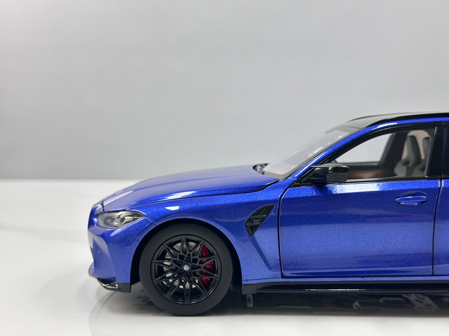 TSM MODEL 1/18 BMW M3 Touring M Portimao Blue TSM181029