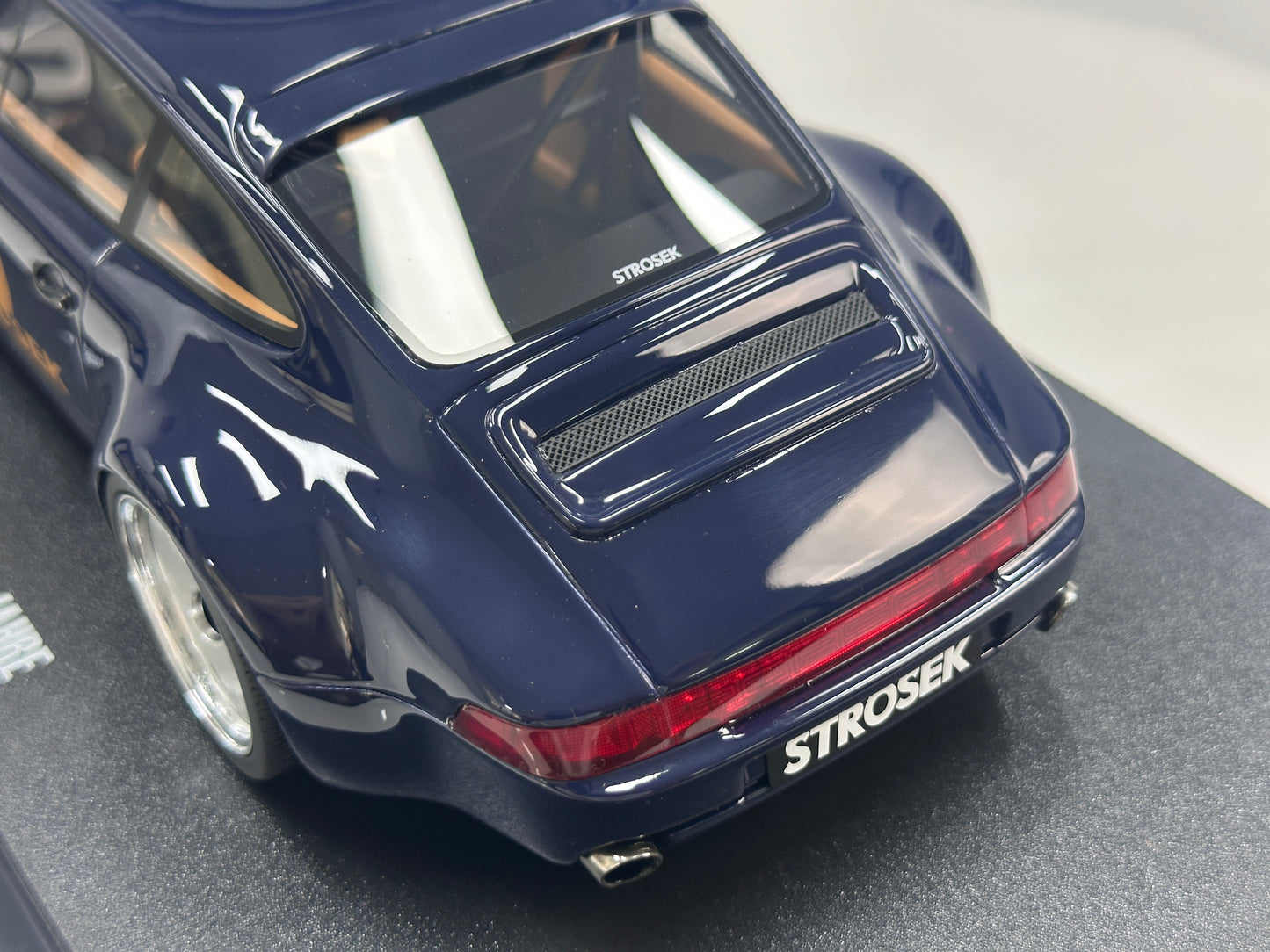 GT Spirit 1/18 Porsche Strosek Mega 30 Blue GT969