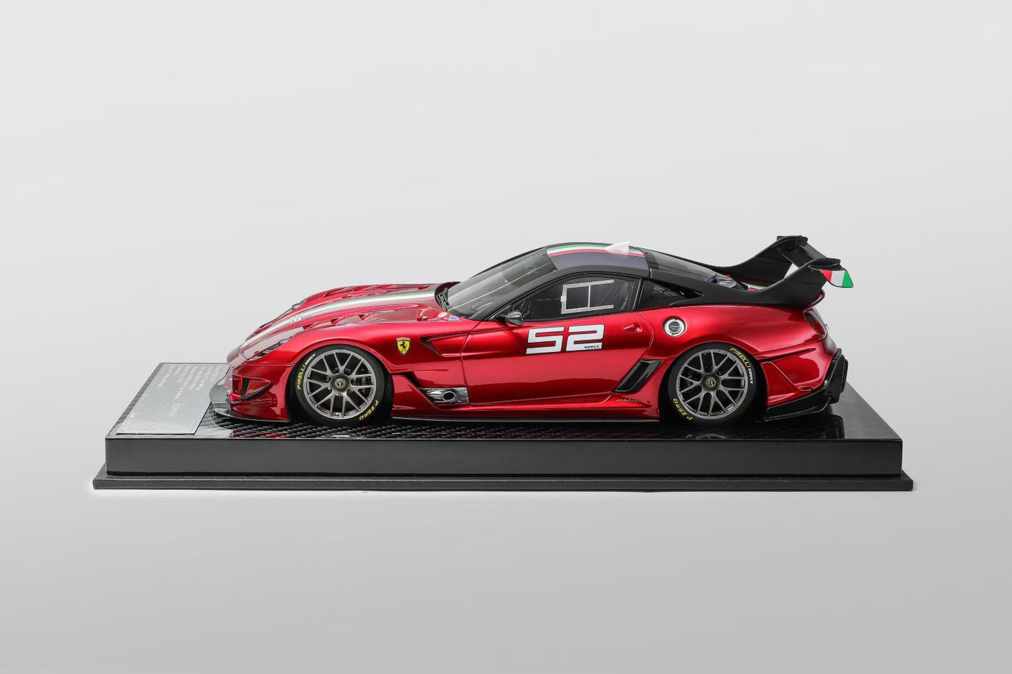 CE 1/18 Ferrari 599XXEVO Limited Edition Model Car