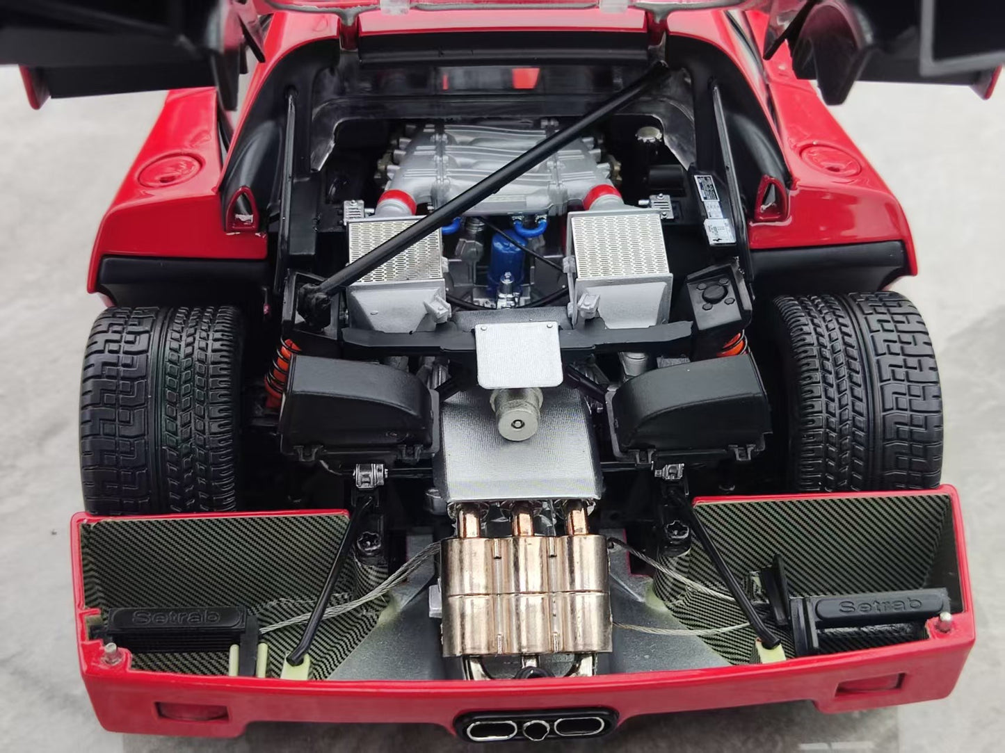 Kyosho 1/18 Ferrari F40, Red, Alloy, Fully Open 08416RLM