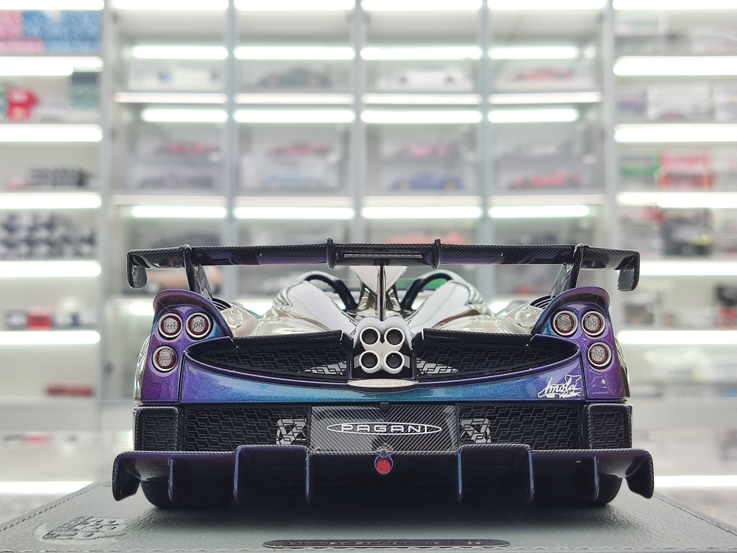 BBR 1/18 Pagani IMOLA ROADSTER Color Changing Purple P18250C