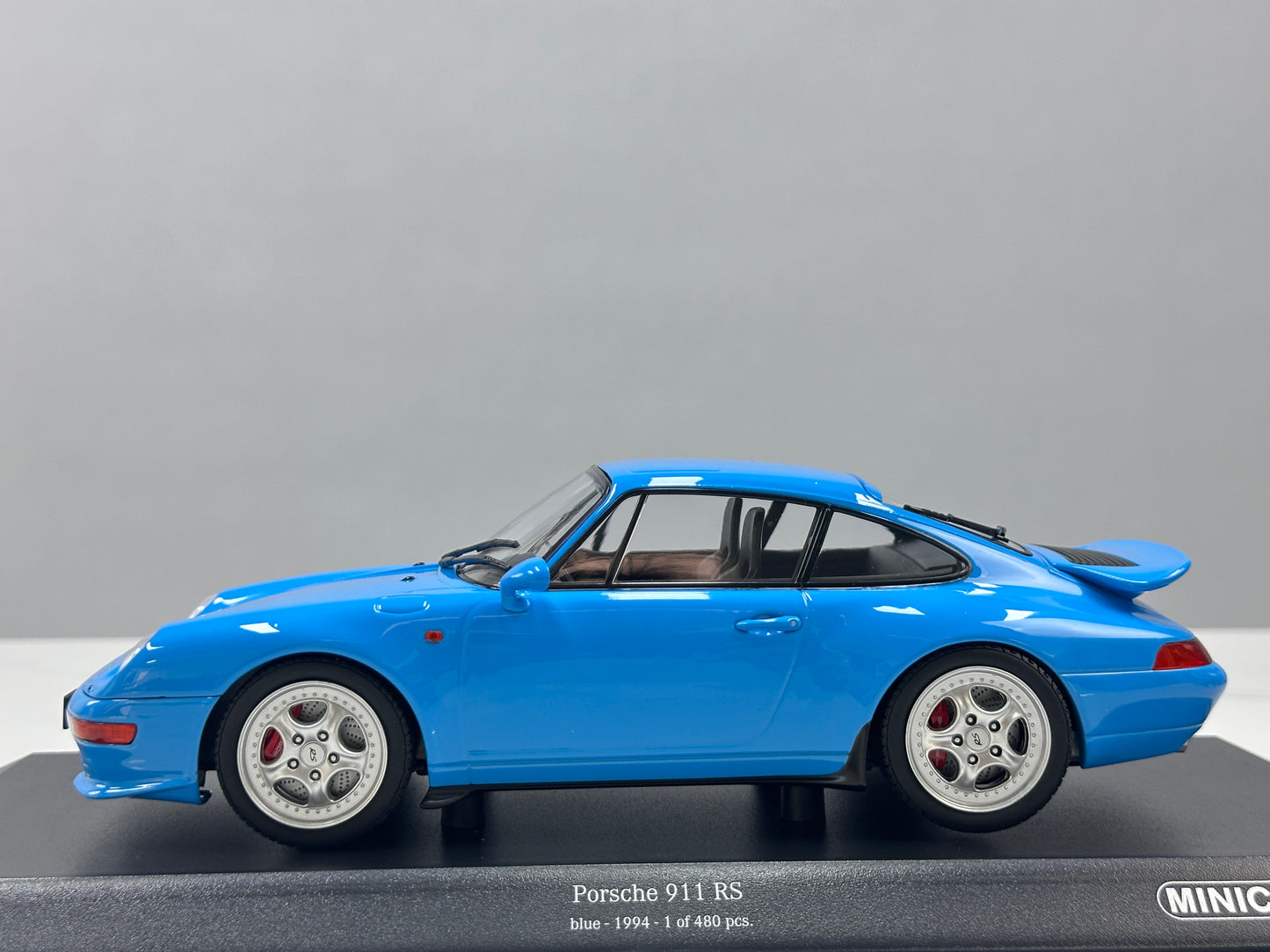MINICHAMPS 1/18 Porsche 911 RS (993) - 1994 Blue 155061121