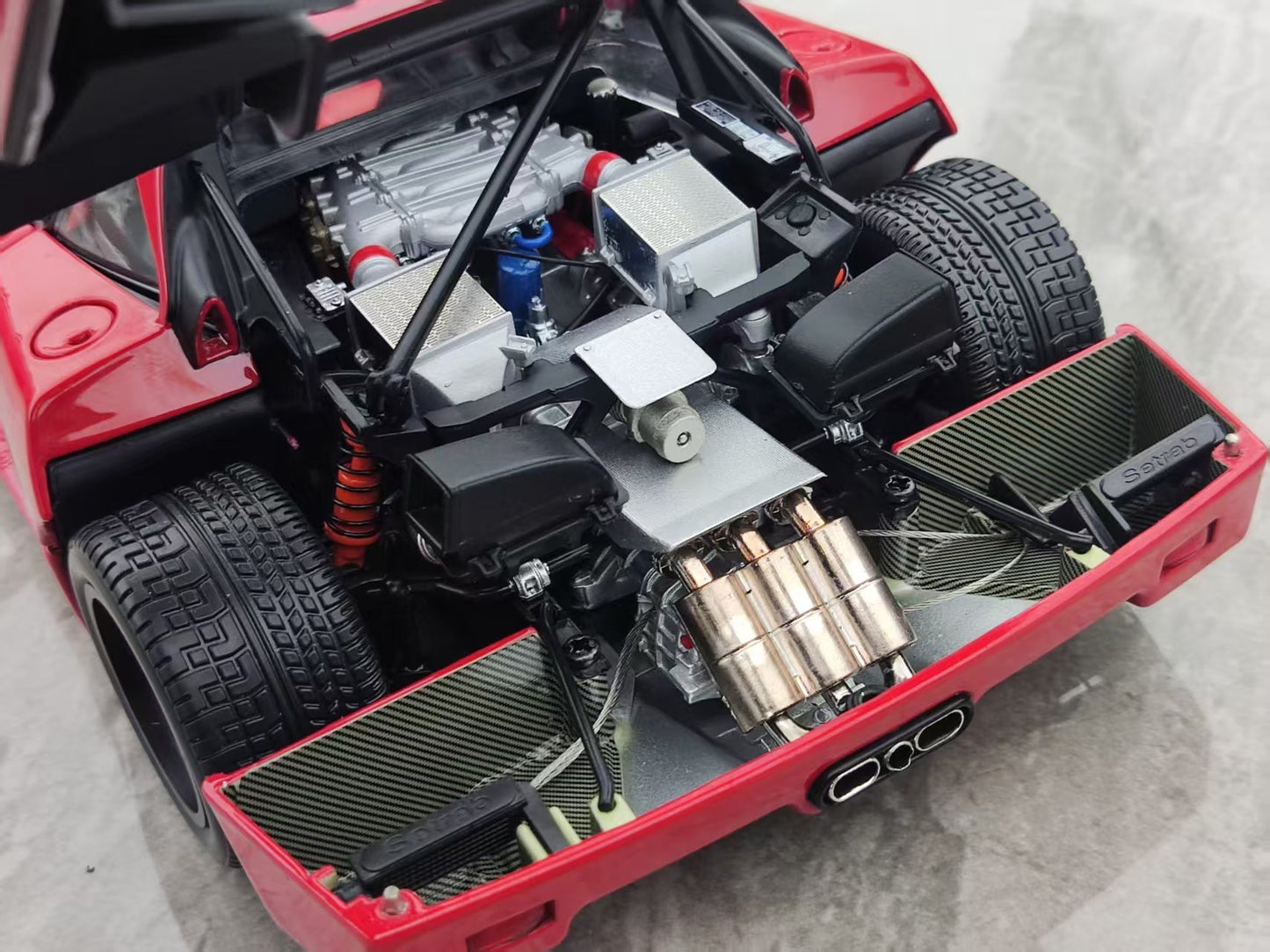 Kyosho 1/18 Ferrari F40, Red, Alloy, Fully Open 08416RLM