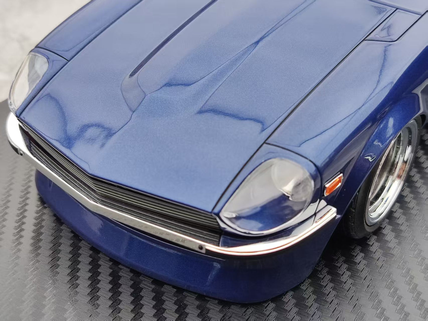 Ignition Model 1/18 Nissan Fairlady Z (S30) Blue IG3592