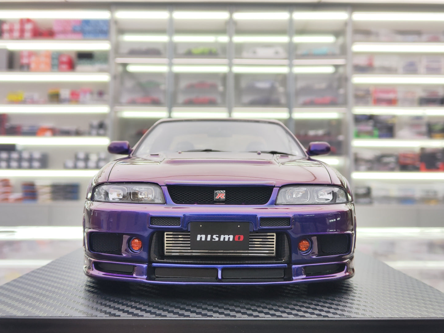 IG 1/18 Nissan NISMO400R (BCNR33) Purple Resin Model Car Ornament  IG3657