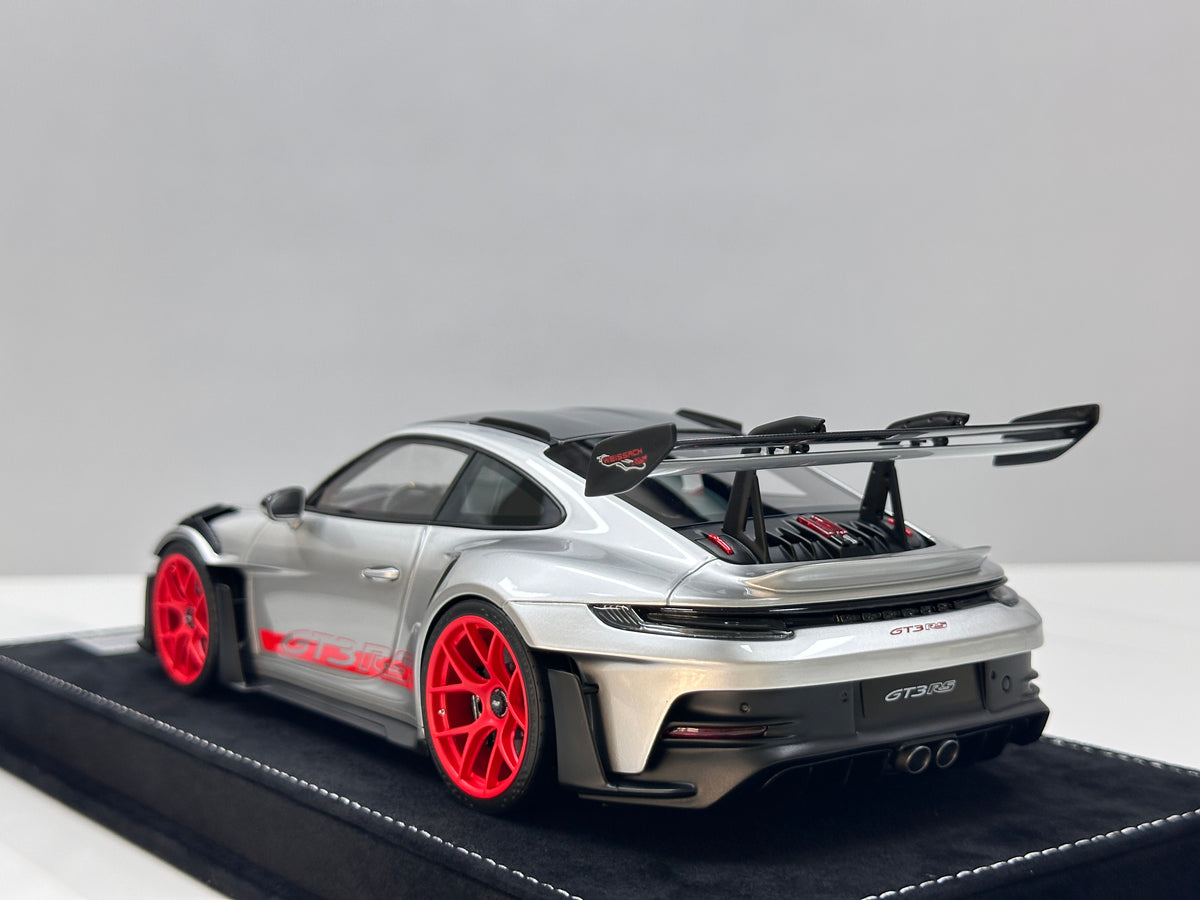 HH Model 1/18 Porsche 992 GT3 RS Silver with Red Wheels HH728