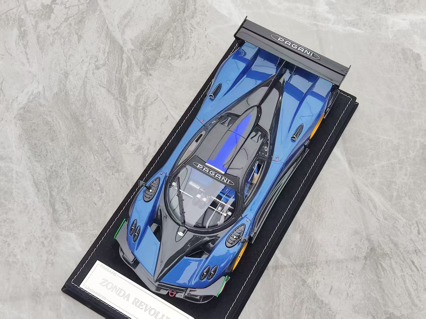 HH Model 1/18 Pagani Zonda R & Evolution Specials Blue & Black Double Carbon Italian Stripes HH566
