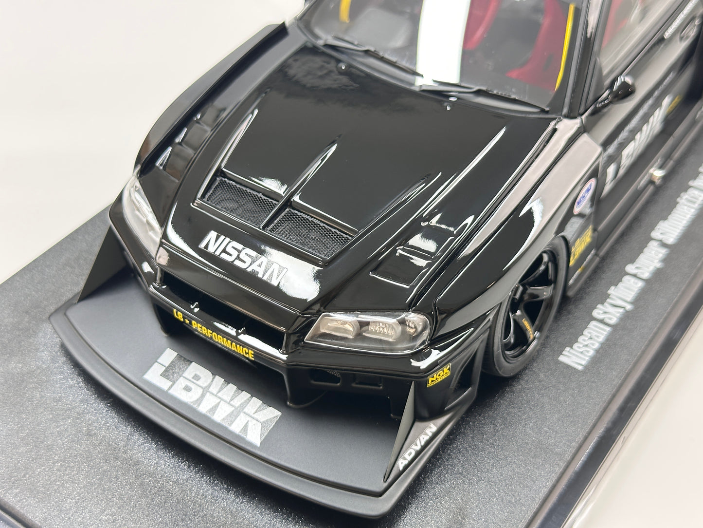 GT Spirit 1/18 Nissan Skyline GTR R34 LB - Super Silhouette Black Livery CLDC049
