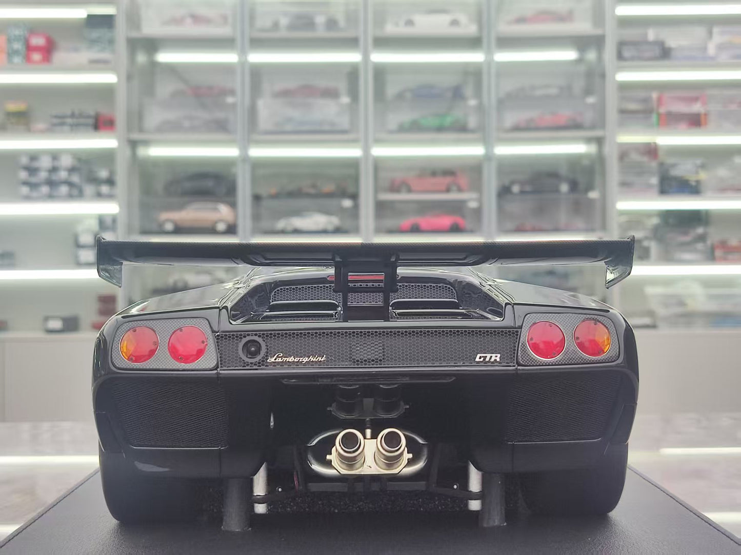 GL 1/12 Lamborghini Diablo GTR Matte Black JS-GL004