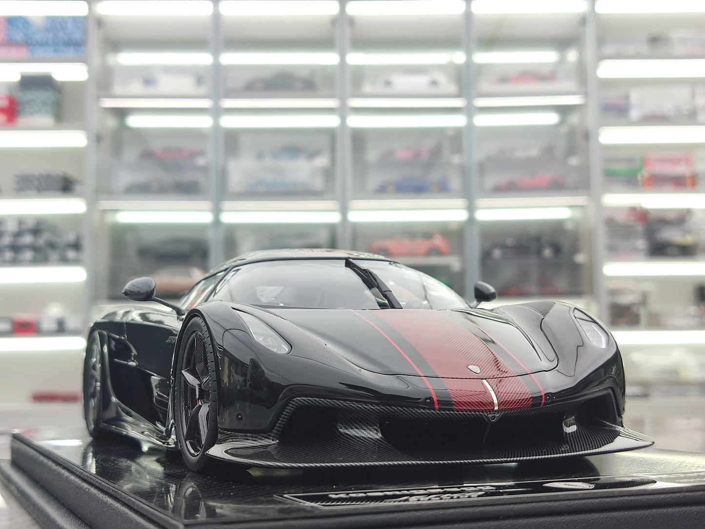 FRONTIART 1/18 Koenigsegg Jesko Absolut 7355 Black FA175