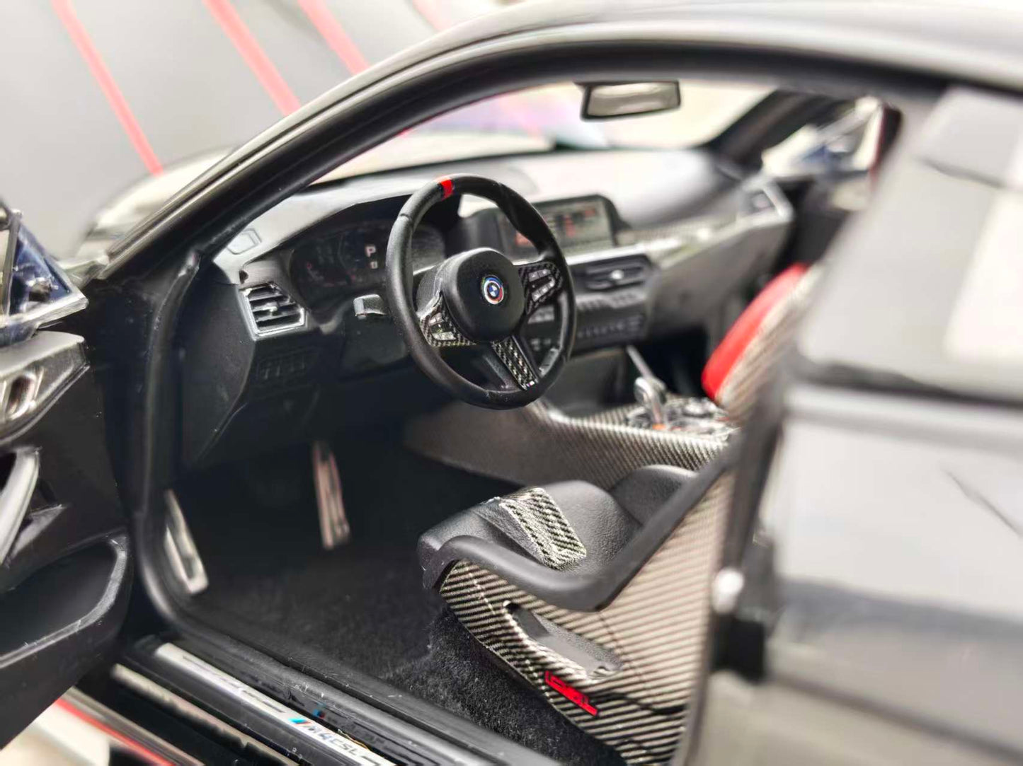 MINICHAMPS 1/18 BMW M4 CSL, Black, Alloy, Fully Open, 110023021