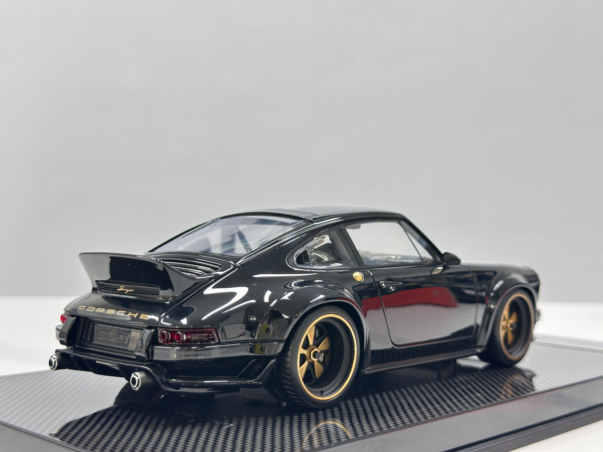 Dino Model 1/18 Porsche Singer DLS Gloss Black DC003