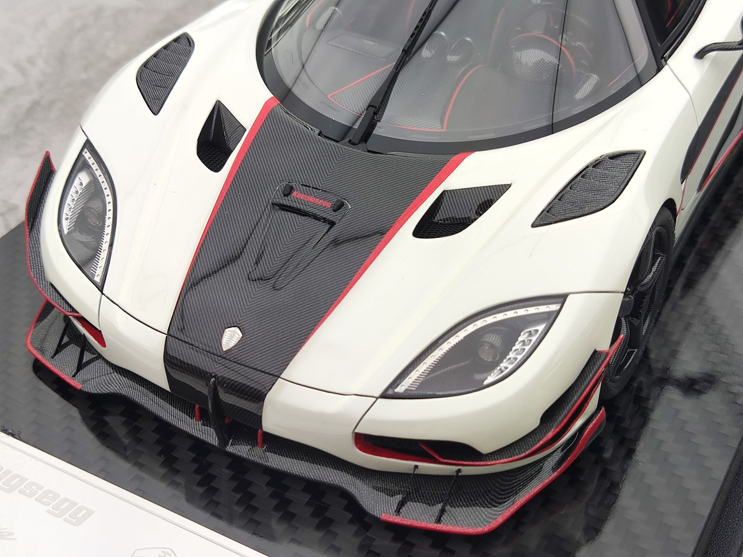 FRONTIART 1/18 Koenigsegg Agera RSR Pearl White FA102