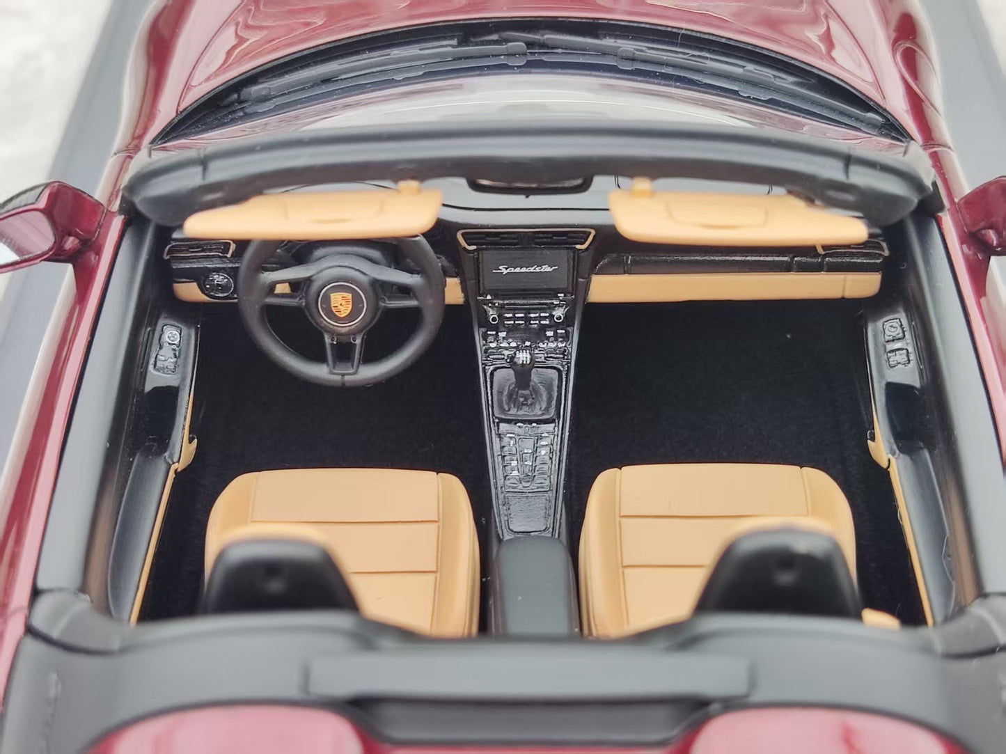 GT Spirit 1/18 Porsche 911 (991.2) SPEEDSTER “HERITAGE EDITION” Metallic Cherry Red GT929