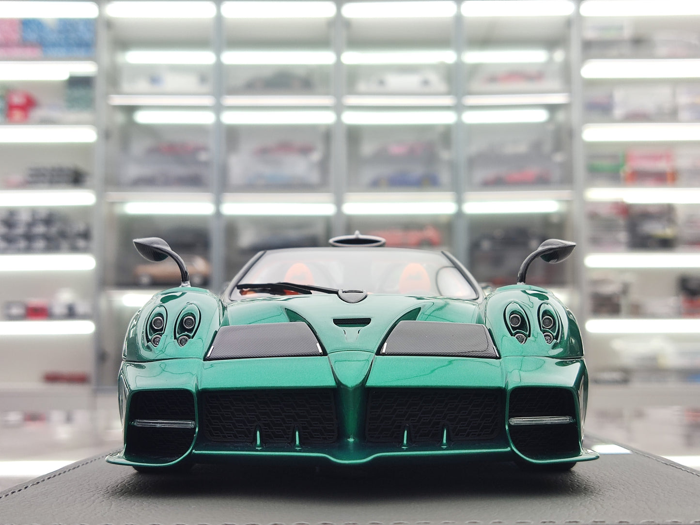 BBR 1/18 Pagani Imola ROADSTER Metallic Green P18250A