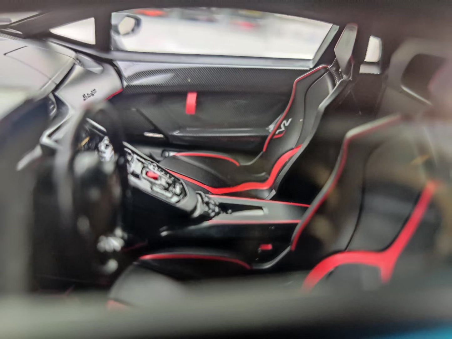 MAKEUP 1/18 Lamborghini Aventador SVJ Sky Blue EML025H