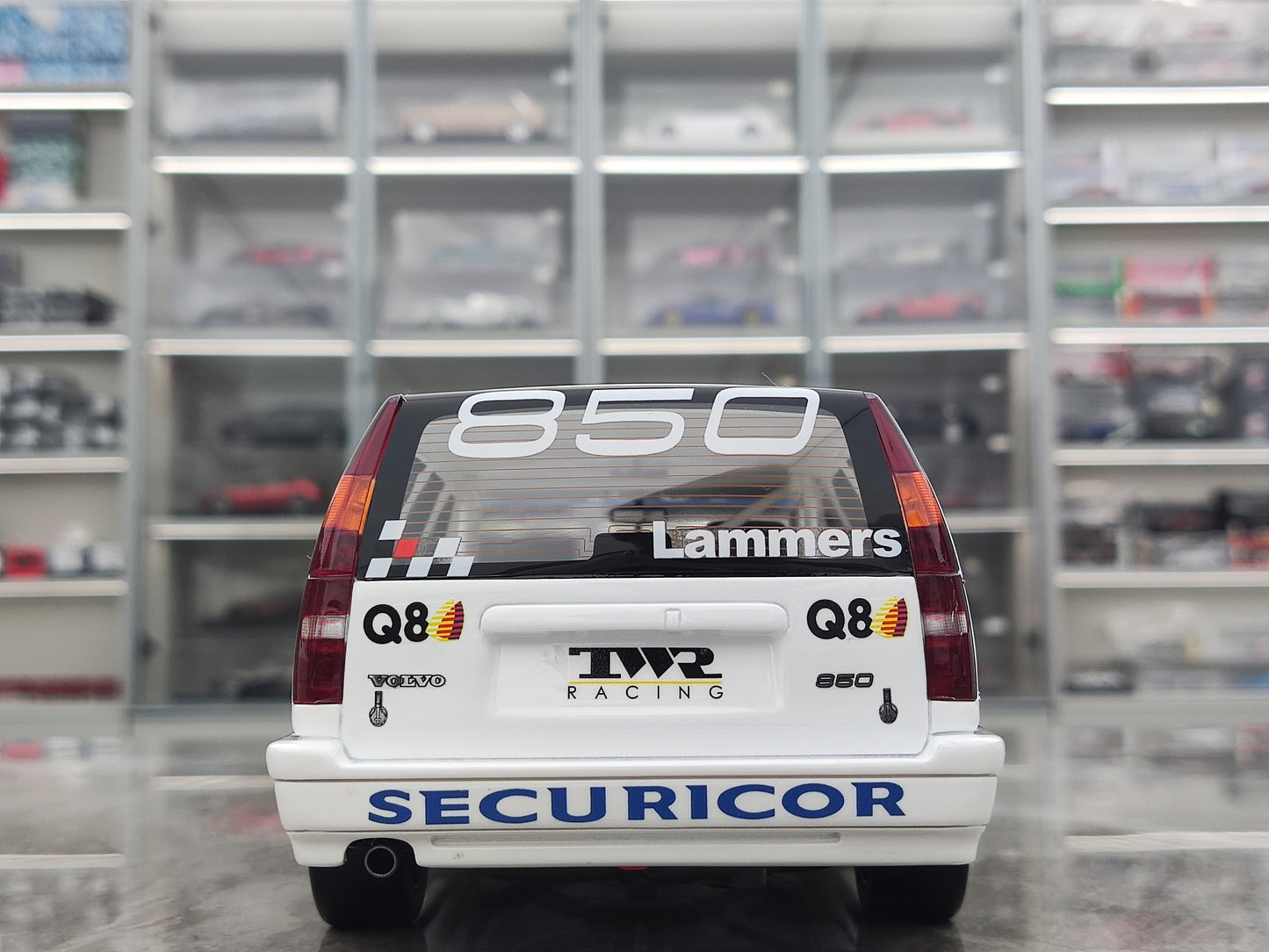 OTTO 1/18 Volvo 850 ESTATE BTCC JAN LAMMERS 1994, Blue and White Livery OT482