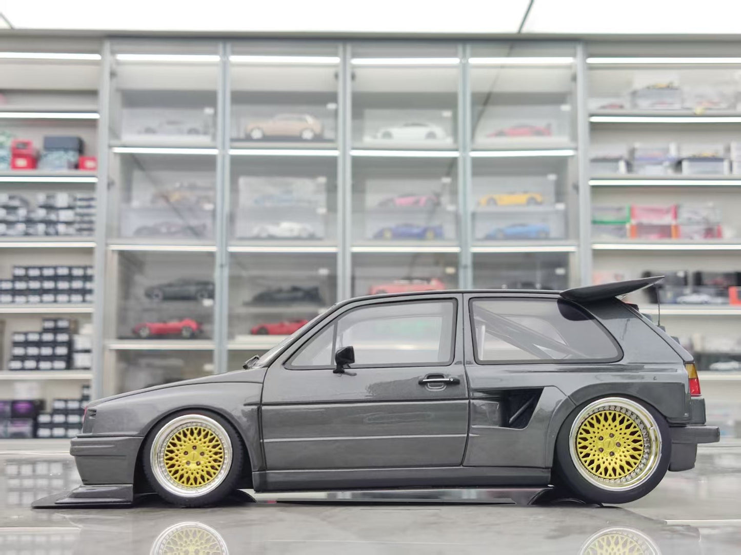 OTTO 1/18 Volkswagen Golf II Gribby Kyzyl Saleem Ascot Metallic Grey OT476