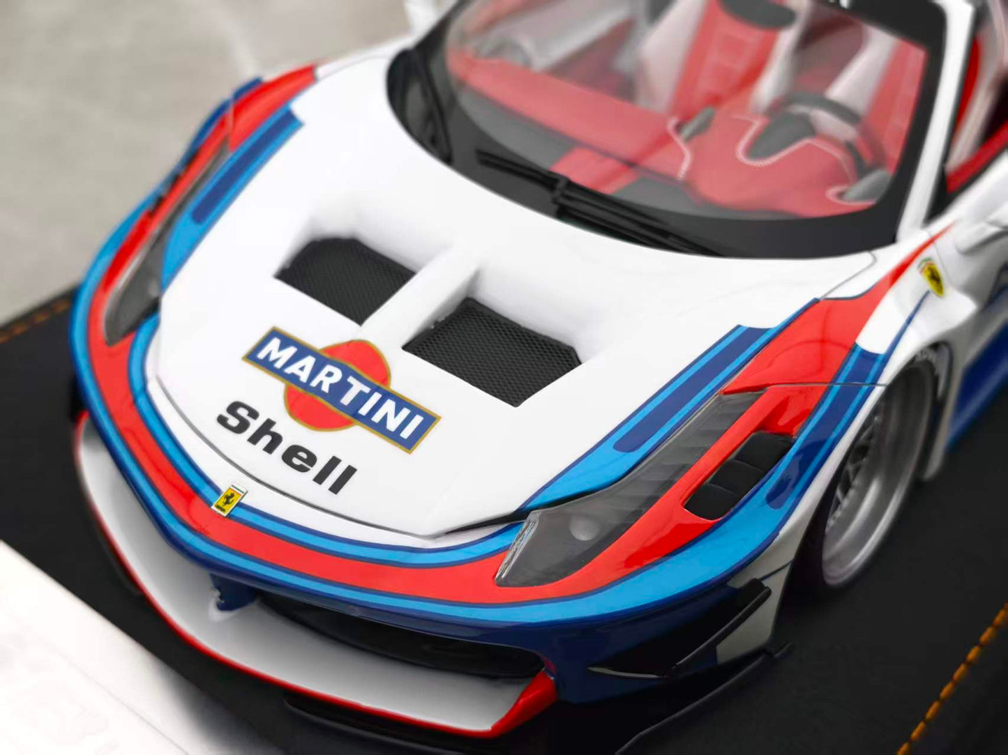 ARES MODEL 1/18 Ferrari 458 GT Spider Martini ARES015