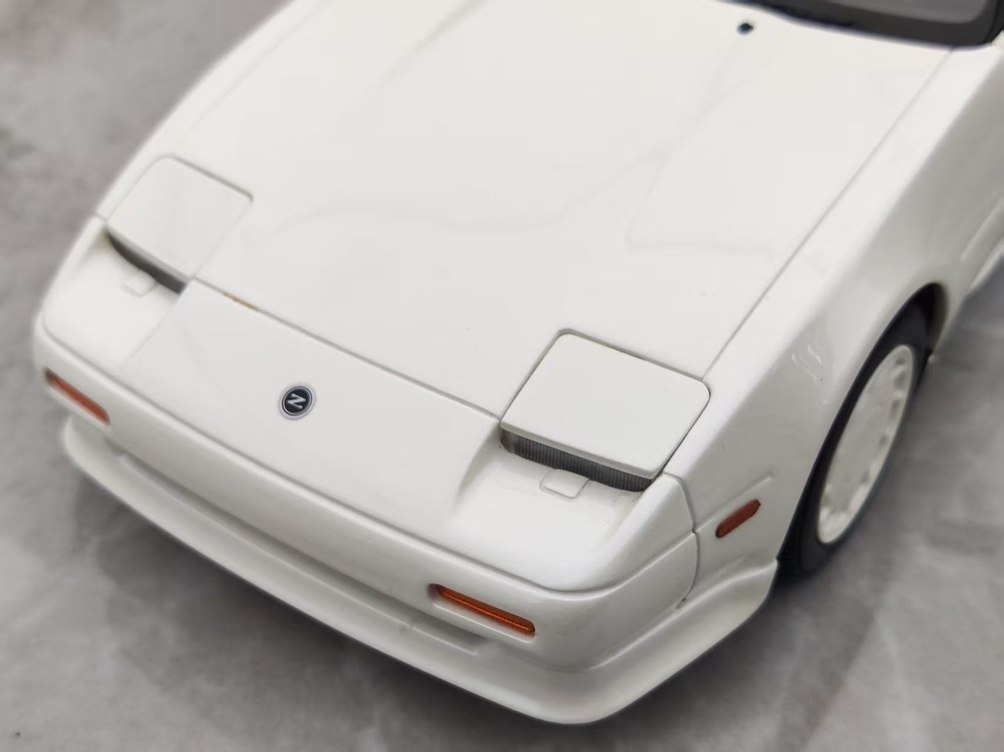 OTTO 1/18 Nissan 300ZX TURBO (Z31) SHIRO EDITION Pearl White OT1181