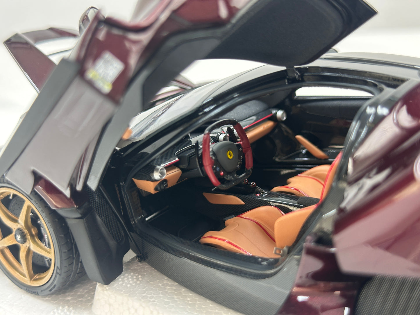 BBR 1/18 Ferrari LaFerrari Ruby Red BBR182241