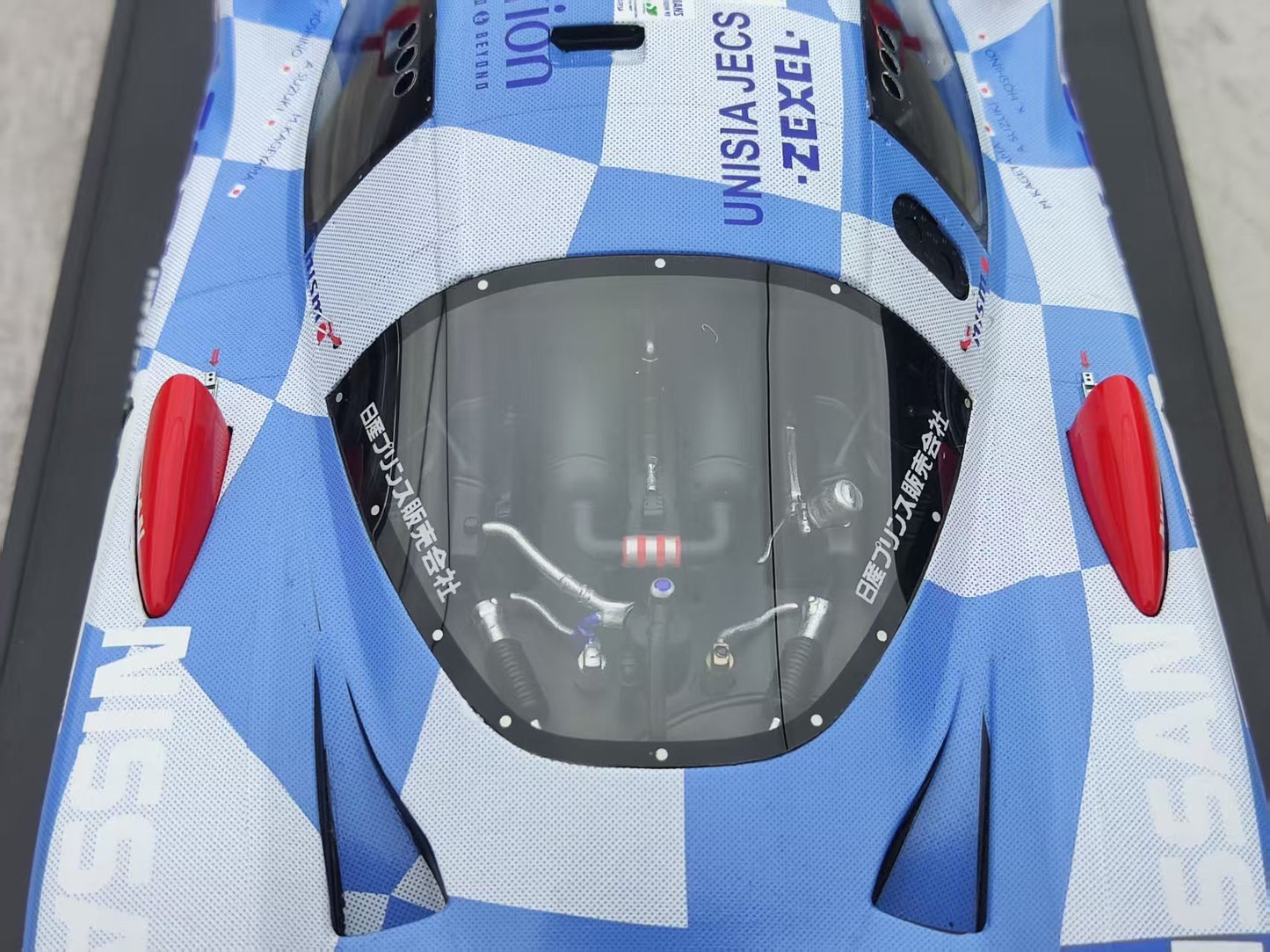 GT Spirit 1/18 Nissan R390 GT1 LE MANS 1998 Blue GT529