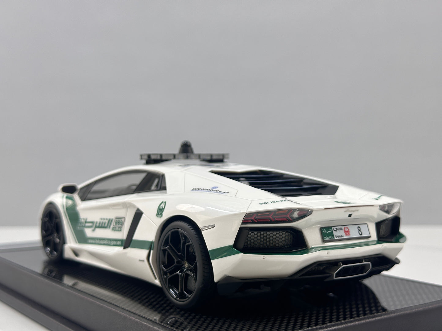 VMB 1/18 Lamborghini Aventador LP700-4 Special Edition Dubai Police Livery VMB067