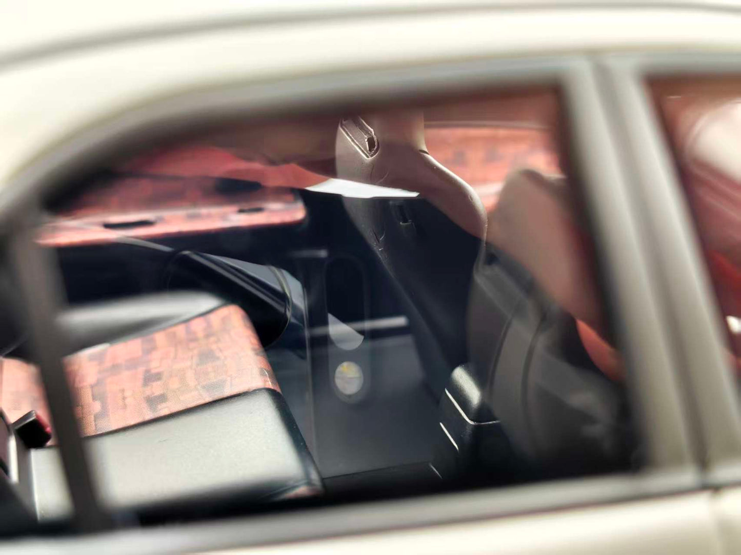 IG 1/18 Mitsubishi LANCER EVOLUTION IV IG3787