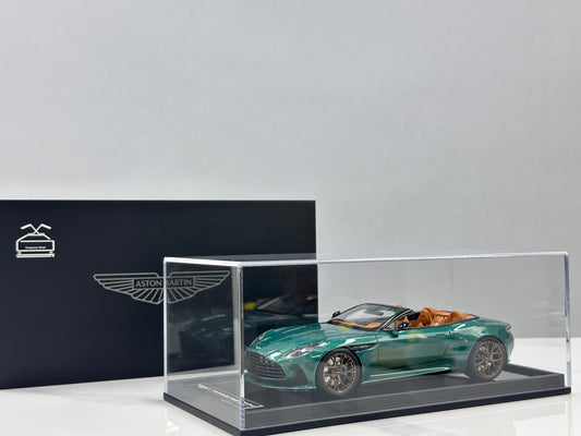 Xiaoguang Model & MotorHelix 1/18 Aston Martin DB12 Volante Convertible – Verde (MH385)