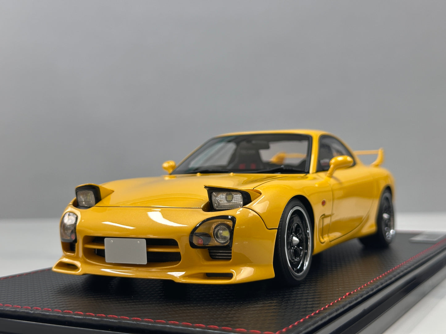 Ignition Model 1/18 Mazda RX-7 Mazda Speed A-spec (FD3S) Yellow IG3940