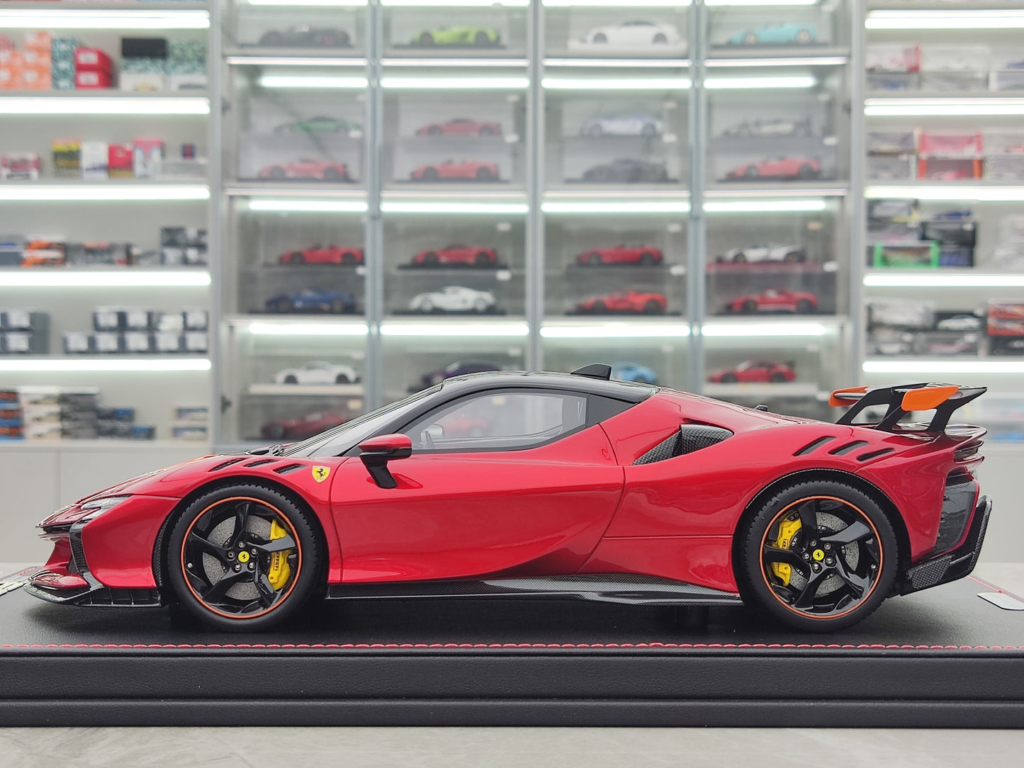 STRADA MODELLO 1/18 Ferrari SF90 XX Metallic Red Limited Edition Model Car Ornaments STR002