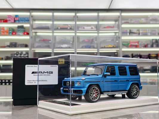 Dino MODEL 1/18 Mercedes-Benz G63, White Base, EMG001-008A