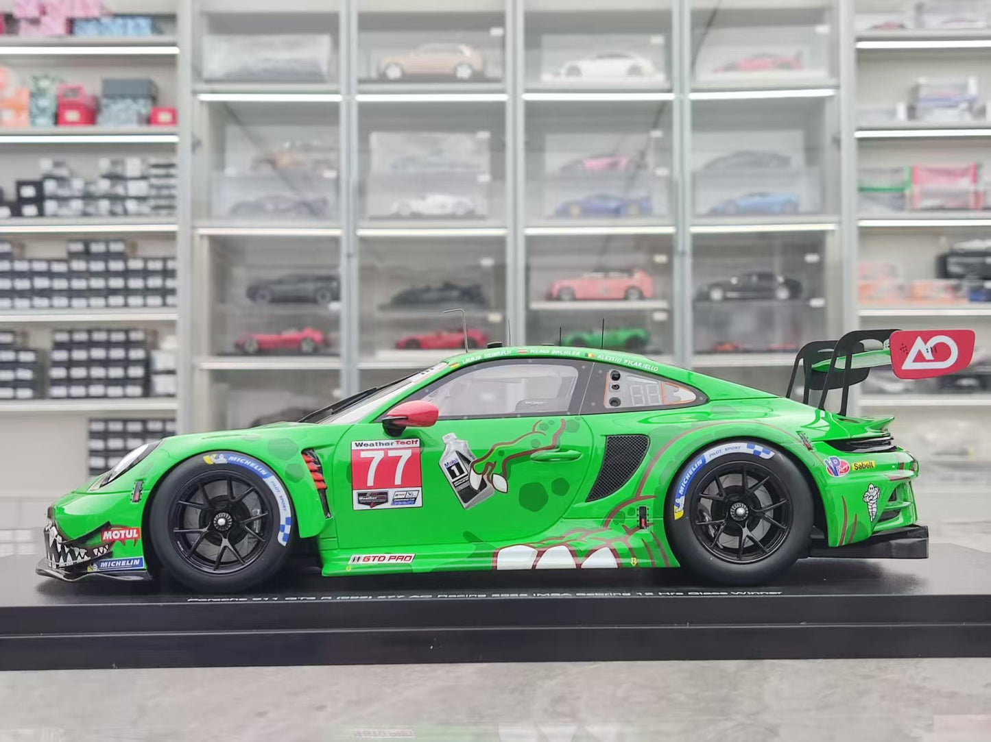 TopSpeed 1/18 Porsche 911 GT3 R (992) #77 AO Racing Green Dinosaur TS0684
