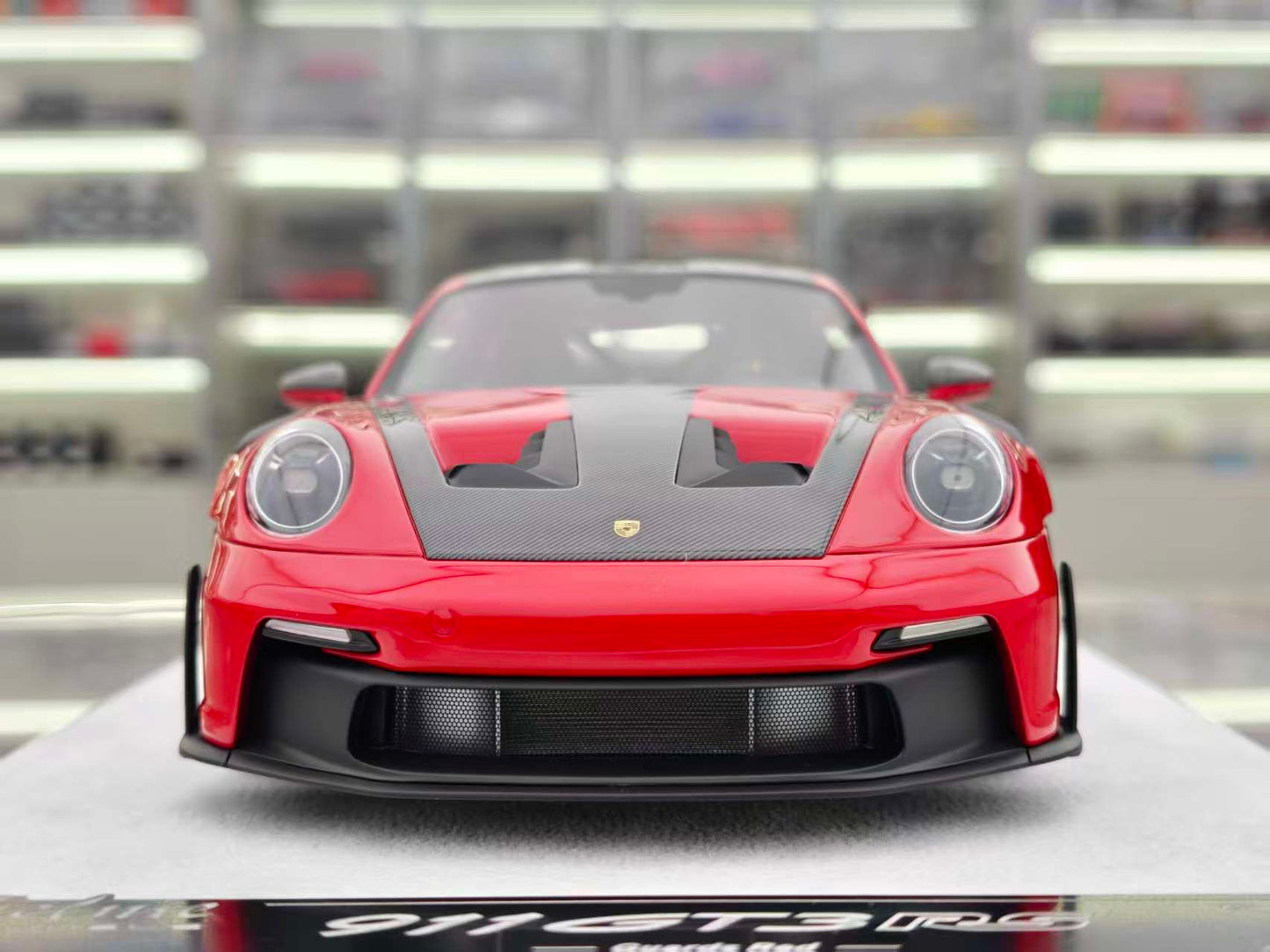 FuelMe 1/18 Porsche 992 GT3RS, Red, FM18010LM-06